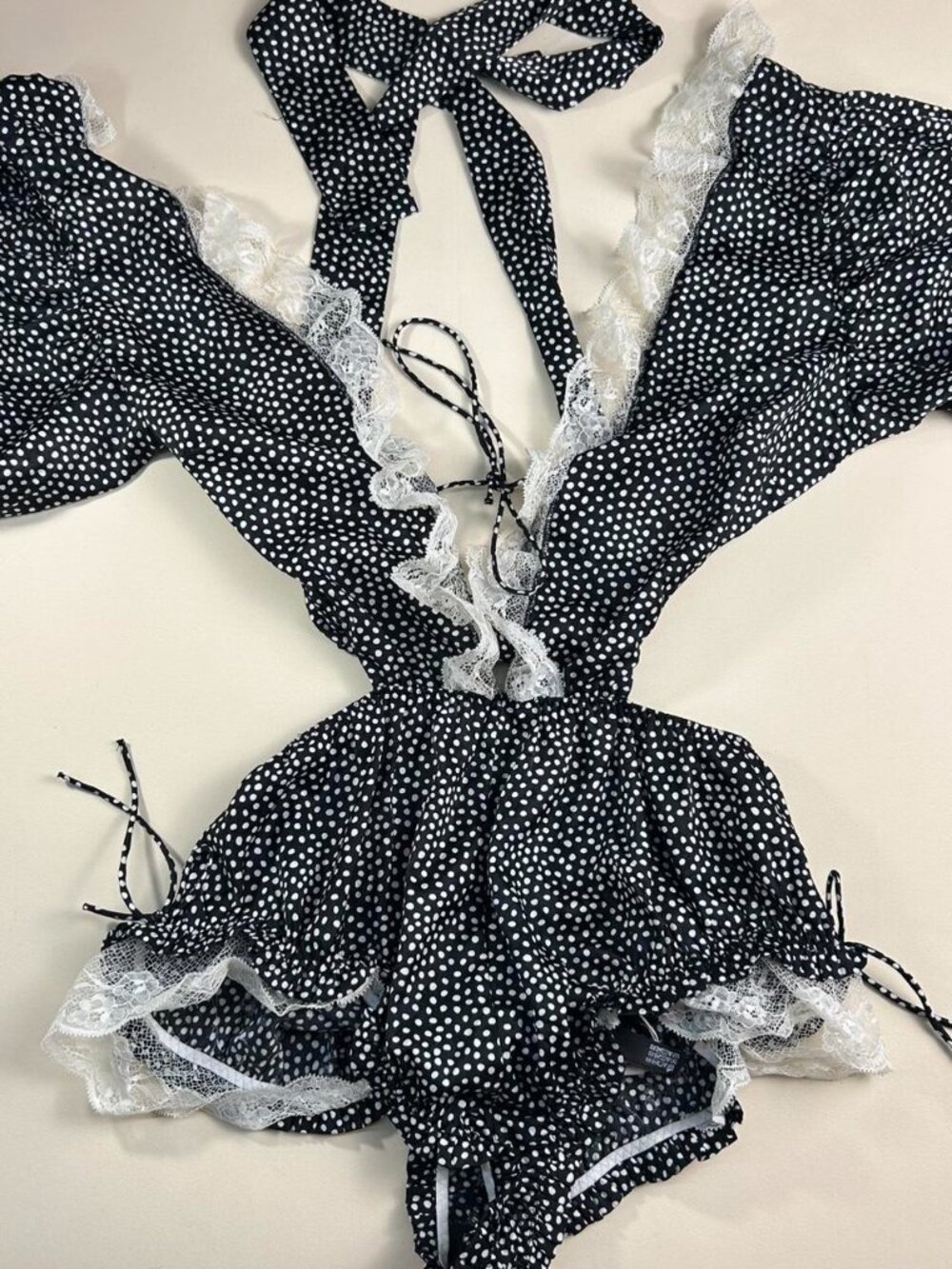 For love & lemons evangeline teddy romper. Size M. - Picture 6 of 6